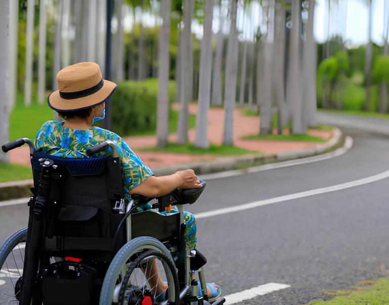 Sind Elektrorollstühle Für Den Außenbereich Geeignet